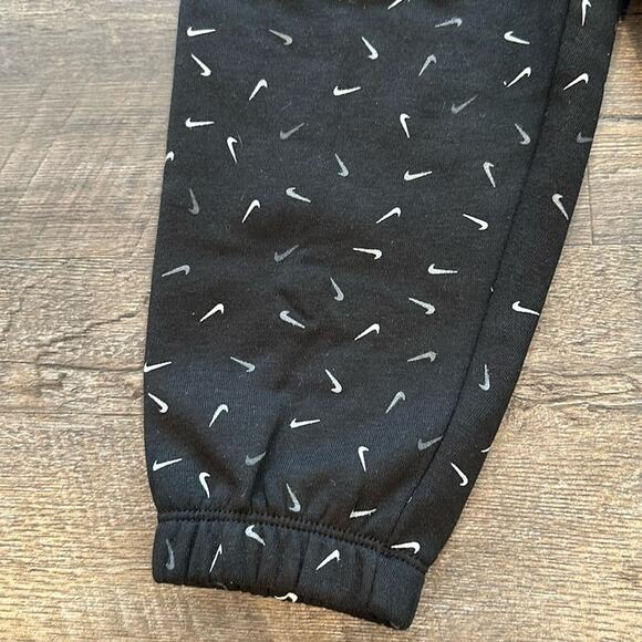 Nike Size 4 Black Swoosh Sweatpant Joggers - Picture 4 of 8